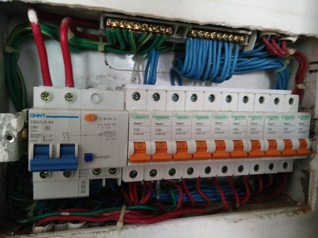 主頁配電箱 63A或40A，用于總漏電保護和空氣開關？讀完之后，我完全明白了！